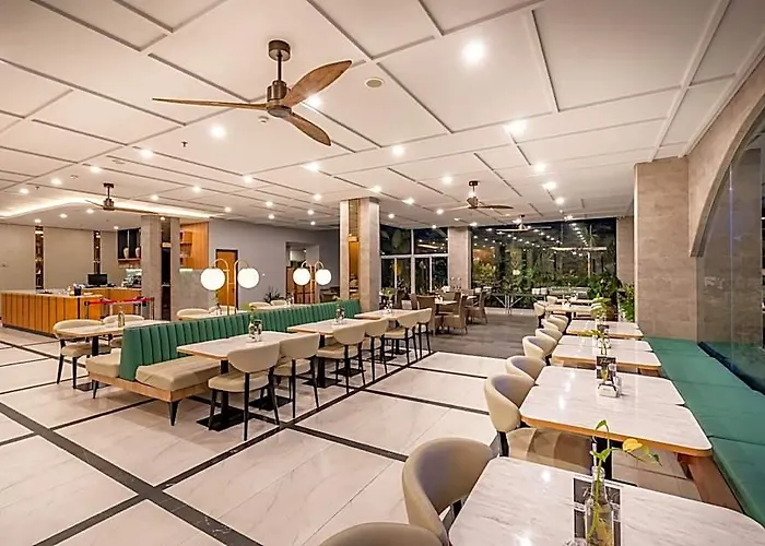 ホテル Rv Gianyar 4*